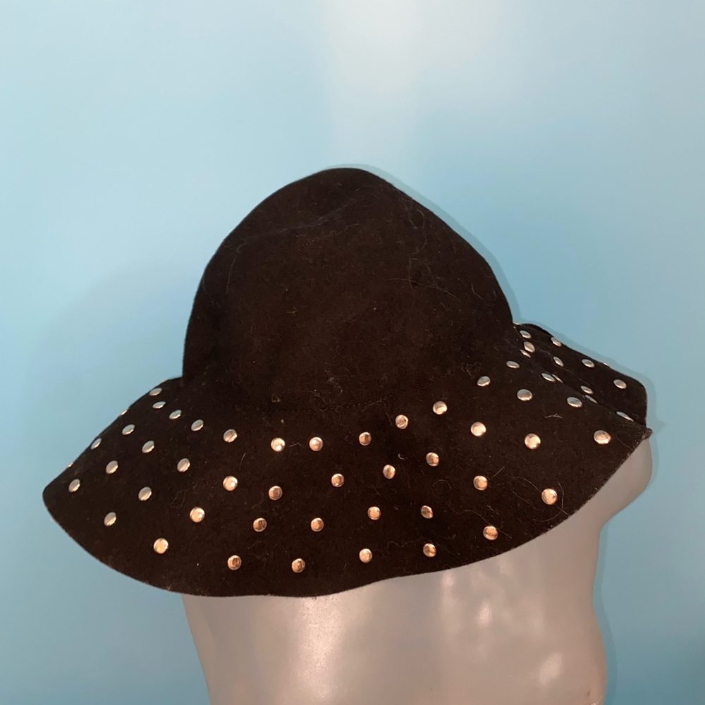 Black wool sun hat